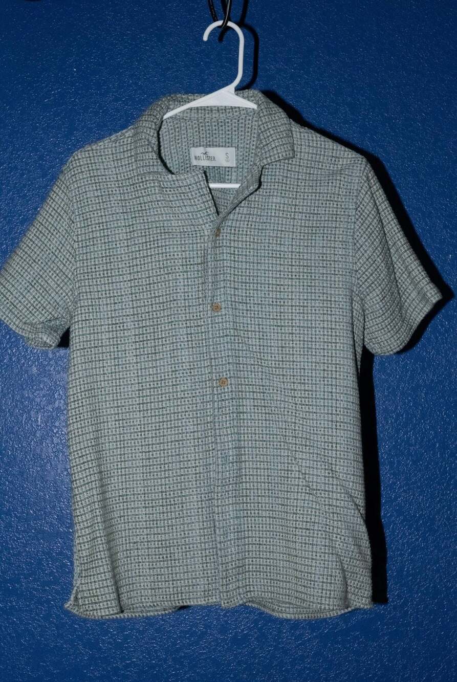 Hollister Summer Button Up Shirt